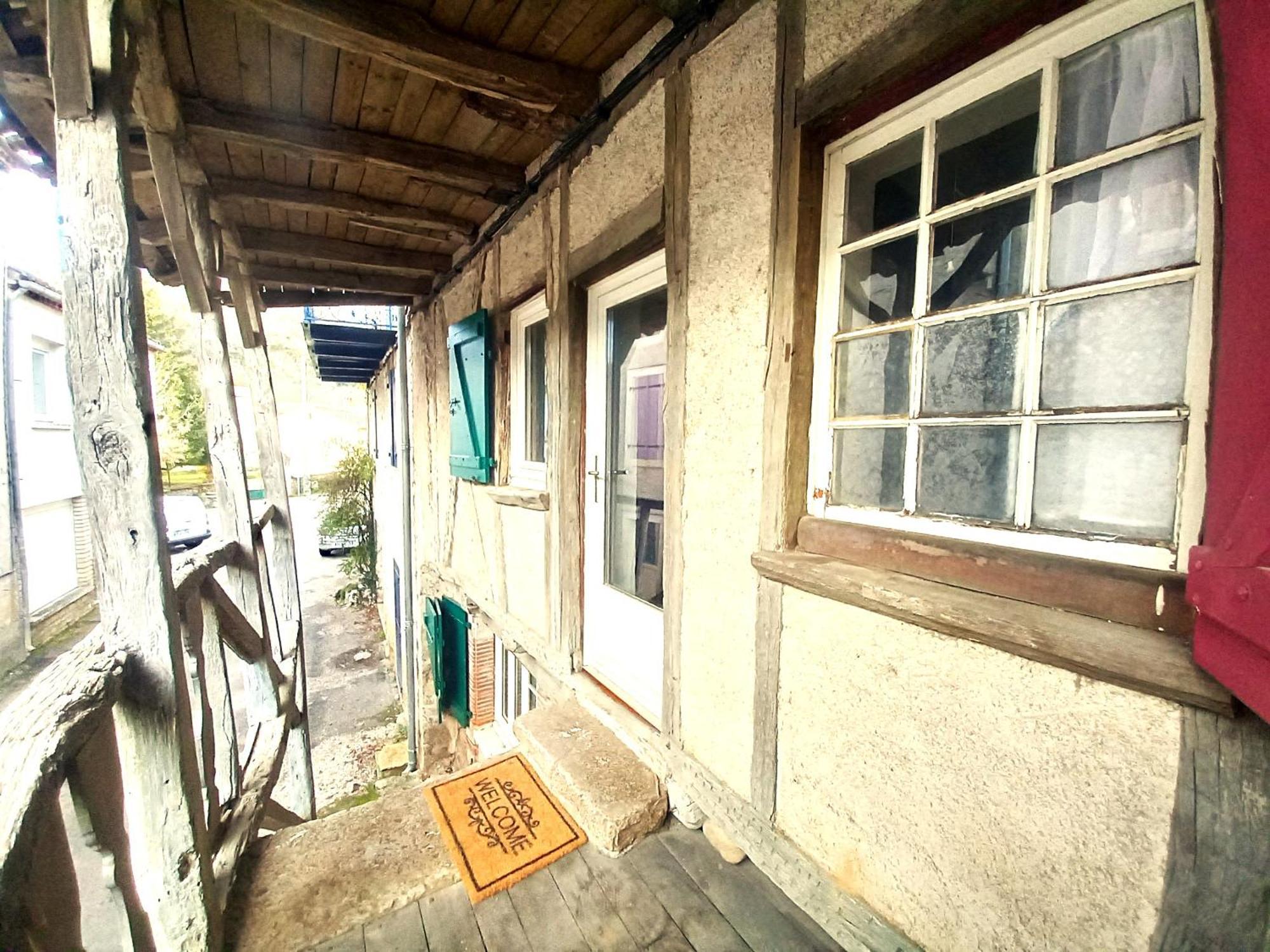Maison Medievale Avec Jardin Dans Charmant Village Vers  Esterno foto